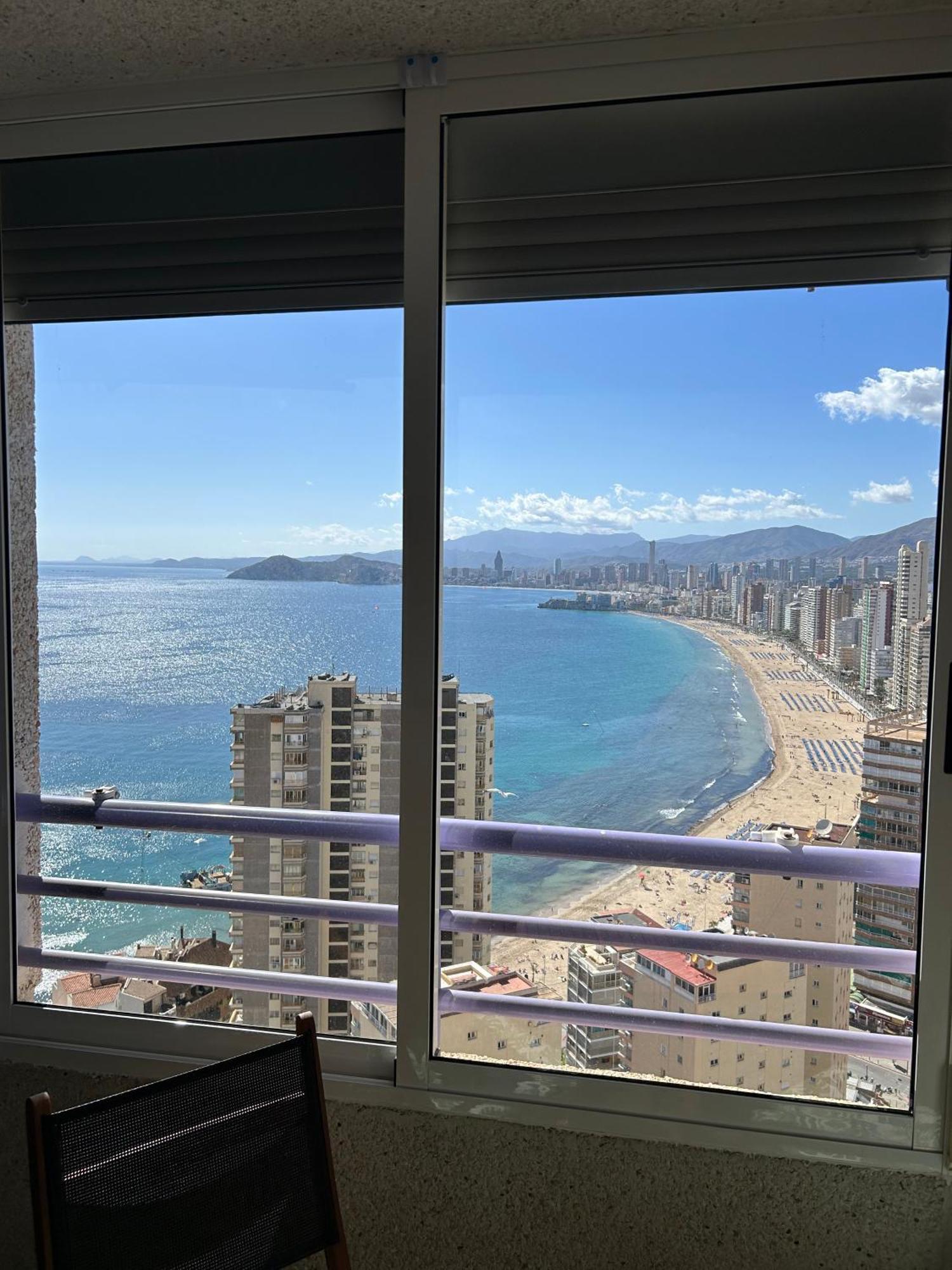 Apartamento Con Preciosas Vistas Y Piscina Benidorm Exteriér fotografie